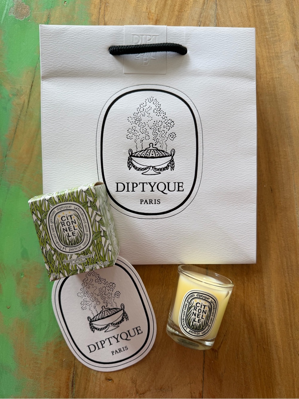 Diptyque Citronnelle Candle Set with a Bag